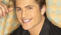 Eric Winter photo